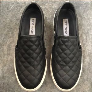 Steve Madden Ecentric-Q Women’s slip on